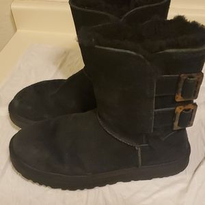 Women's ugg boots size 11